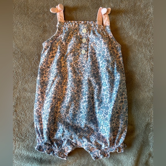 6 pairs of body suits - Picture 9 of 10